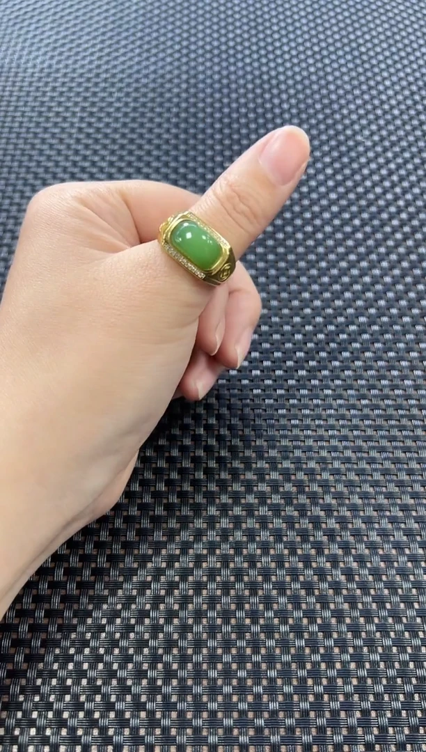 【闪购商品】和田玉戒指银S925镶嵌碧玉戒指（多样性发一件）