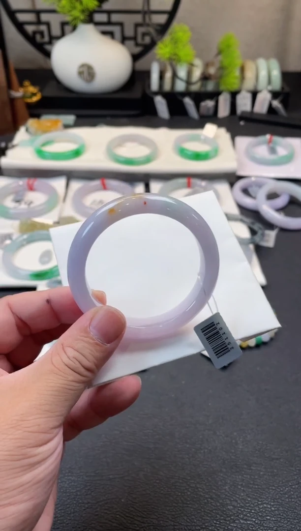 翡翠手镯未镶嵌54.9正圈