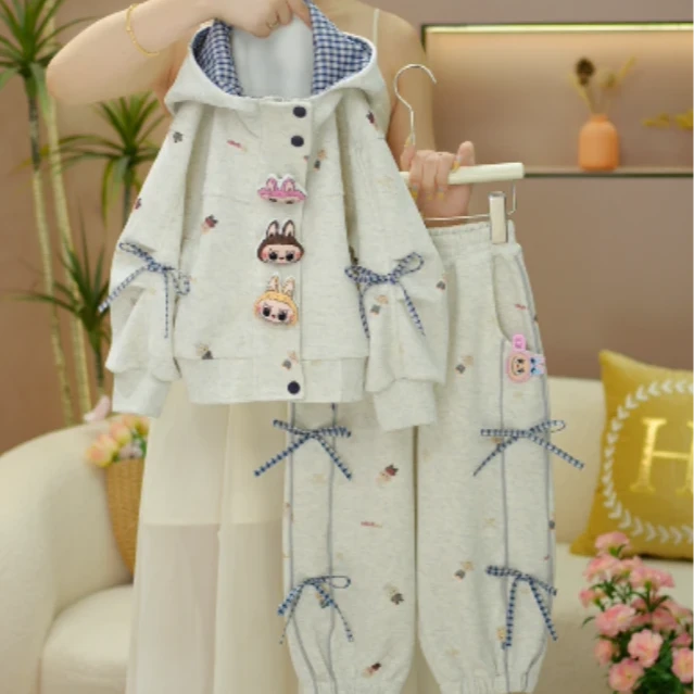 女童套装2025秋季新款儿童中大童卡通连帽运动春秋外套裤子两件套