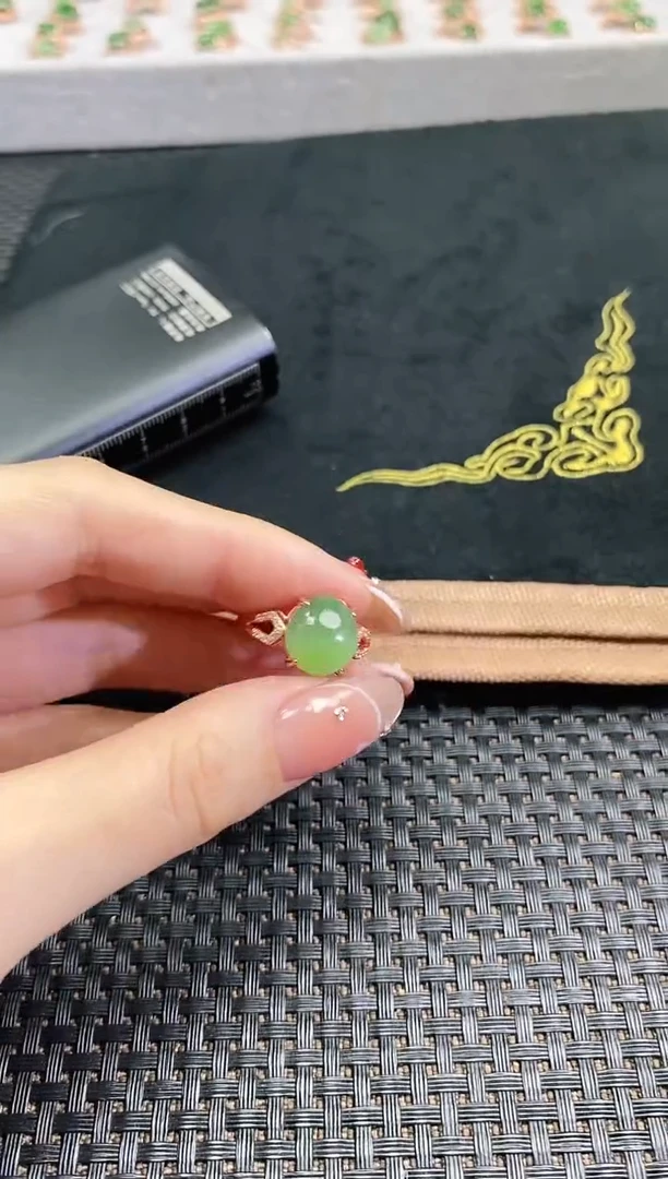 银S925镶嵌戒指和田玉20