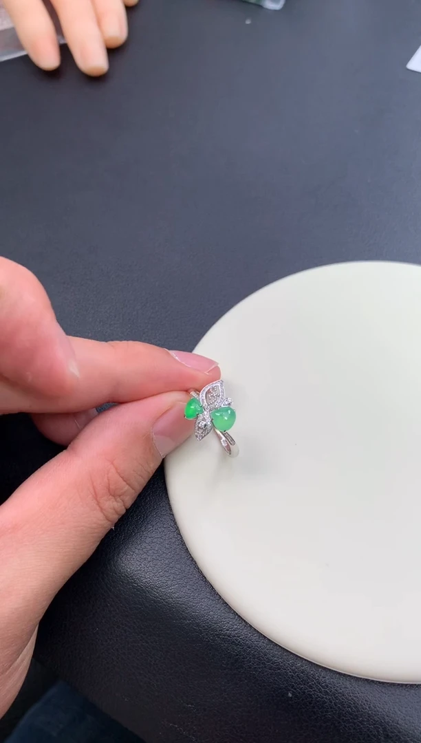 18K金镶嵌定制翡翠48小时鉴赏期 退货不扣服务费