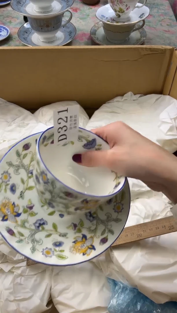 瓷片珂*雯       D321