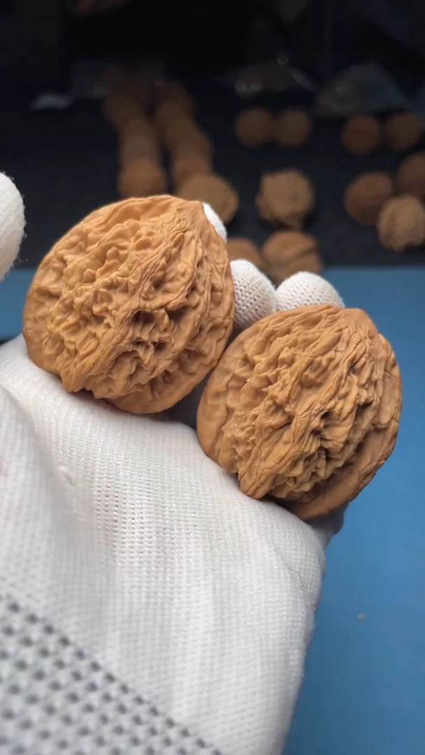 桃核把件a113 麦虎   41尺