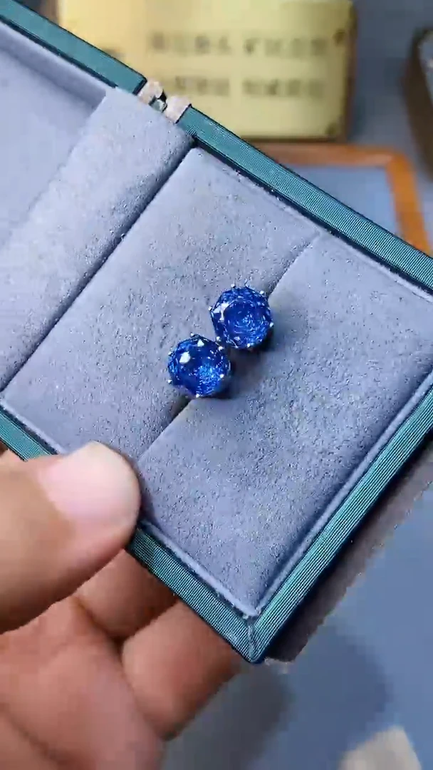 【闪购商品】托帕石耳饰银S925镶嵌354