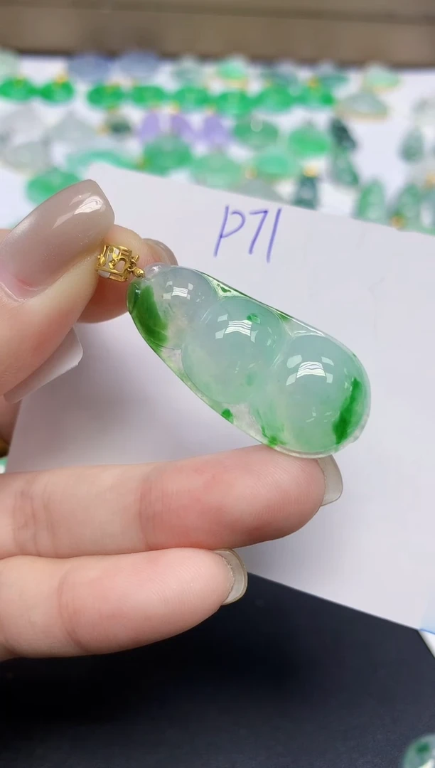 颈饰18K金镶嵌翡翠天然缅甸翡翠A货翡翠百元以上9元证书费自理