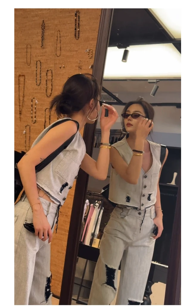 时尚气质重工磨毛牛仔马甲背心上衣女2025新款摩登复古高腰牛仔裤