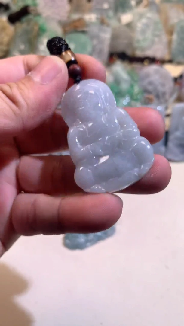 【闪购商品】翡翠颈饰未镶嵌02/07/380