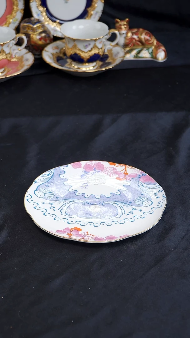 骨瓷婷婷中古器物如图所示107