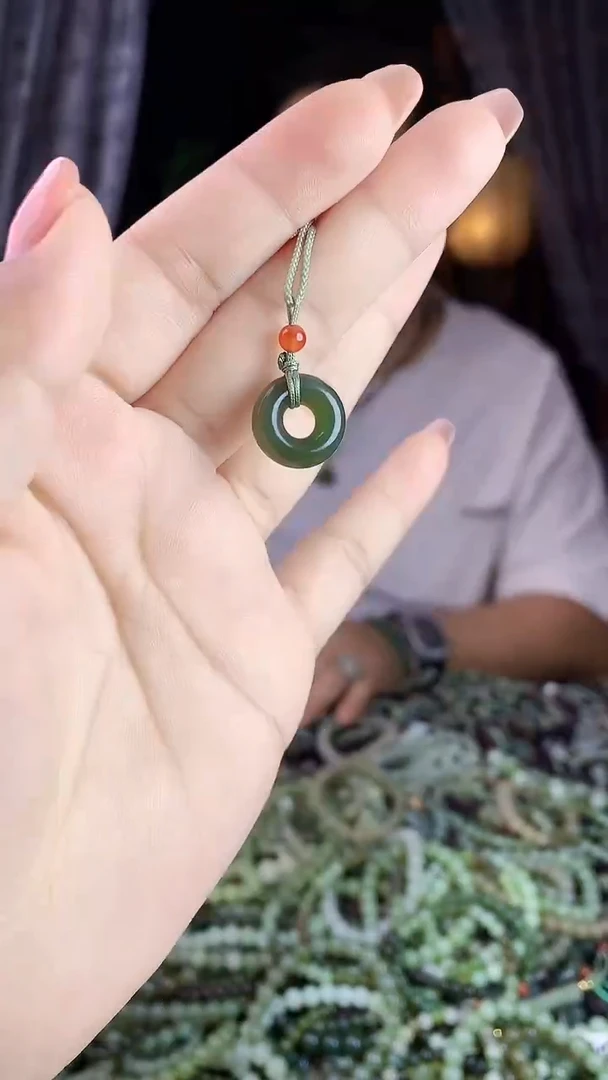 和田玉未镶嵌挂件多样性发货拍一发一