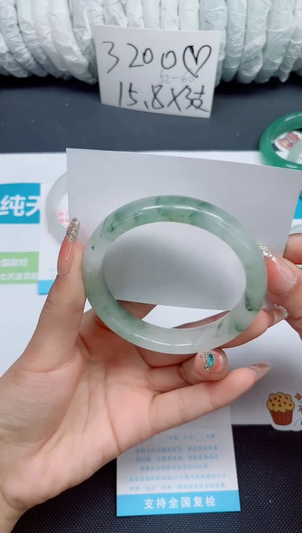 石英质玉手镯未镶嵌244-圈口63