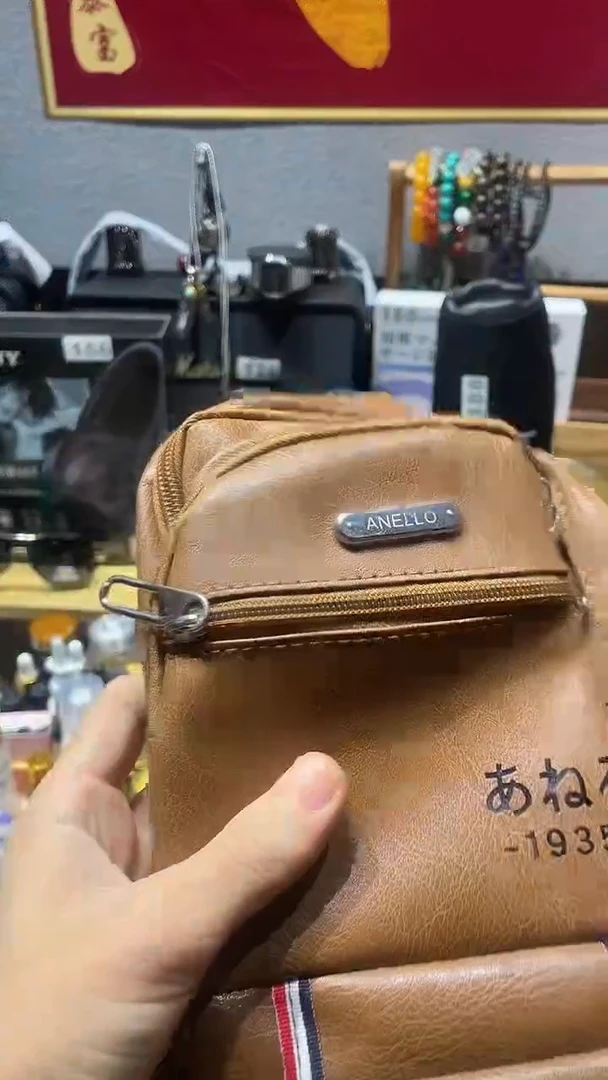 瓷片闪购商品 如图所示