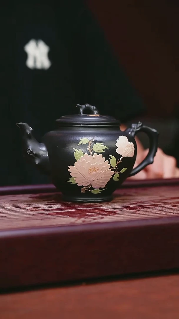 紫砂公道杯宜兴原矿紫砂  石磺牡丹报春