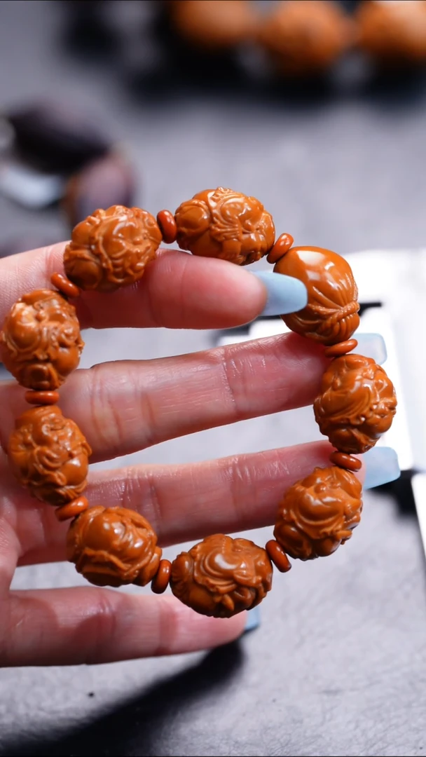 【闪购商品】橄榄核吊坠橄榄核