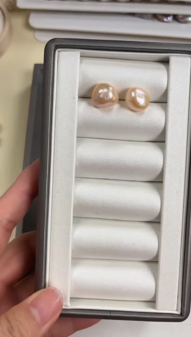 【闪购商品】淡水珍珠耳钉银S925镶嵌珍珠耳钉 金色