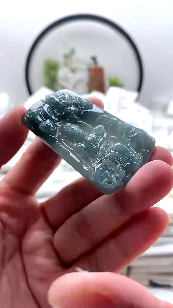 颈饰未镶嵌翡翠普贤