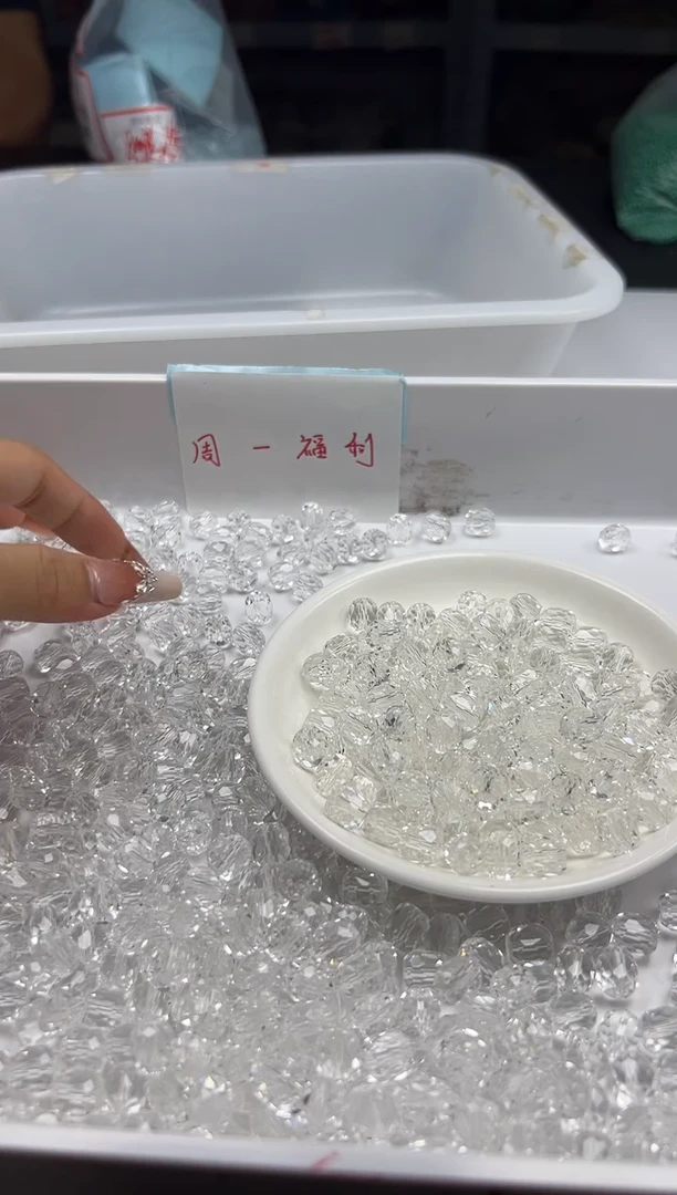 颈饰未镶嵌水晶w3086白水切面桶珠8mm*10颗