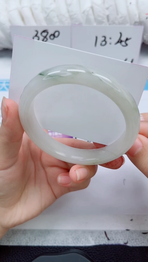 未镶嵌手镯石英质玉122-62/63