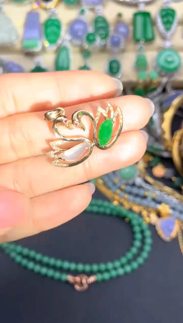 【闪购商品】翡翠颈饰18K金镶嵌321-中国好珍宝