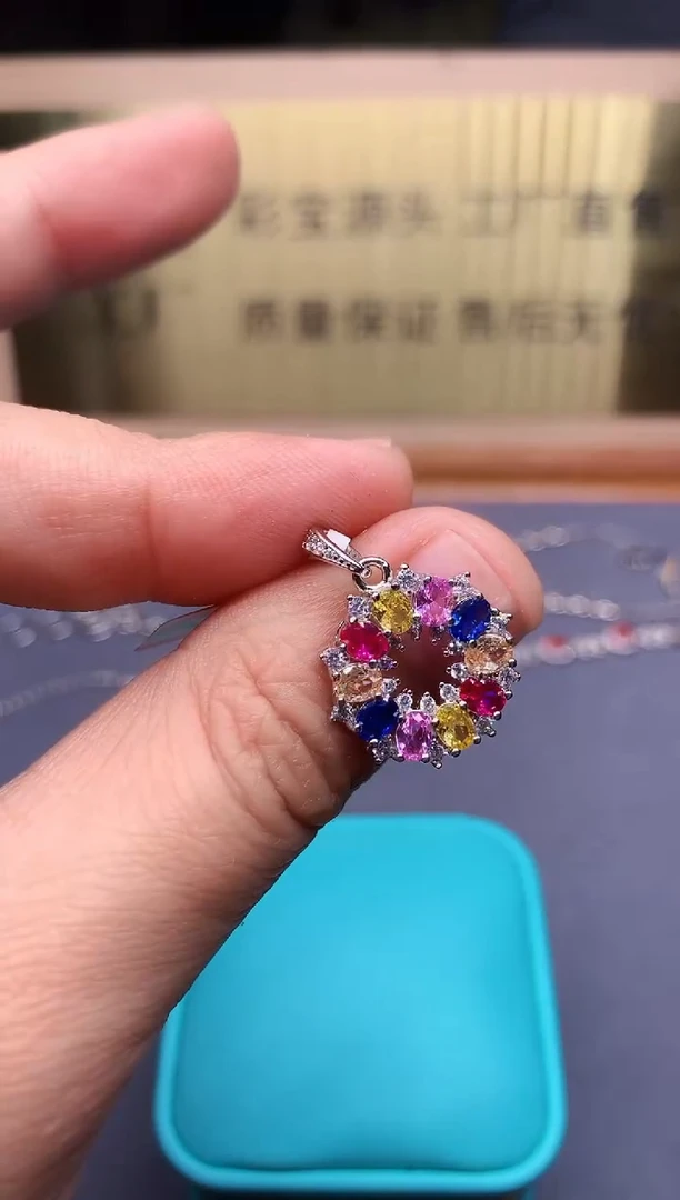 【闪购商品】蓝宝石颈饰银S925镶嵌........