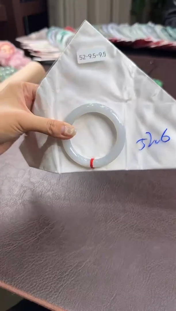 未镶嵌手镯翡翠MN11228-54