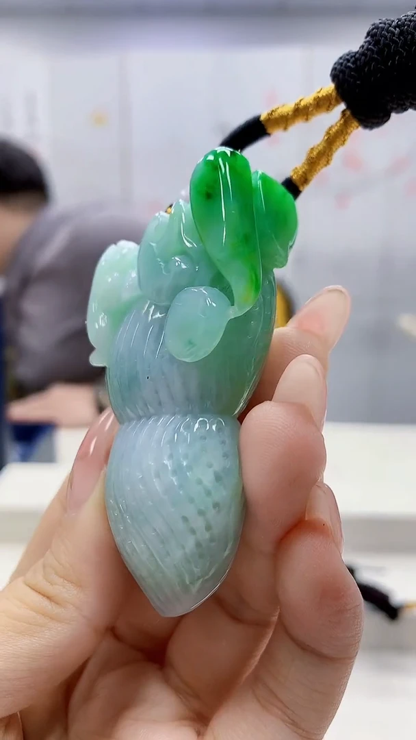 未镶嵌定制翡翠5060ty-毛货挂件39