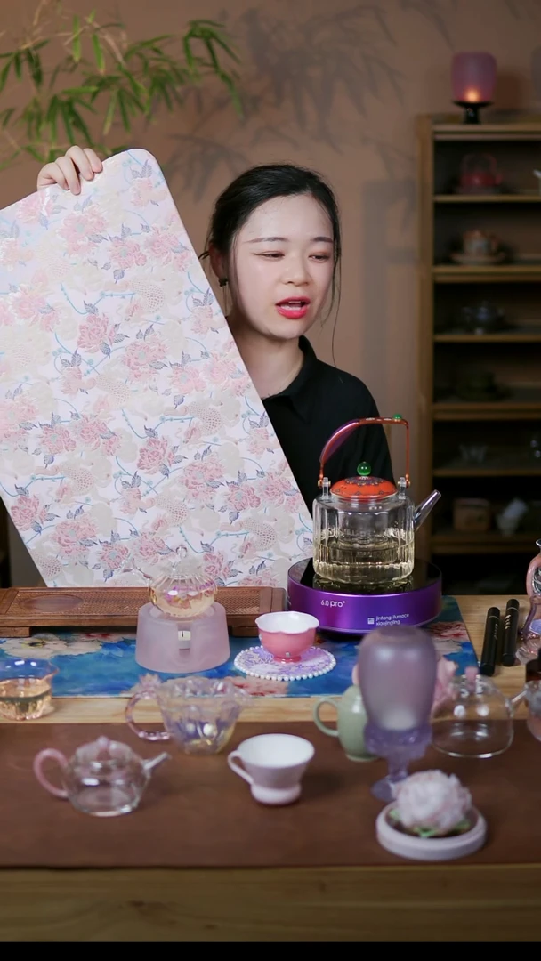 粉色 牡丹麒麟 茶席