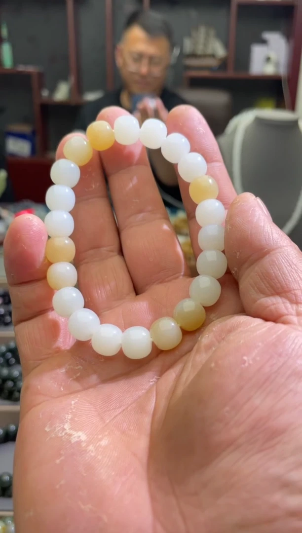 未镶嵌手串和田玉卡10