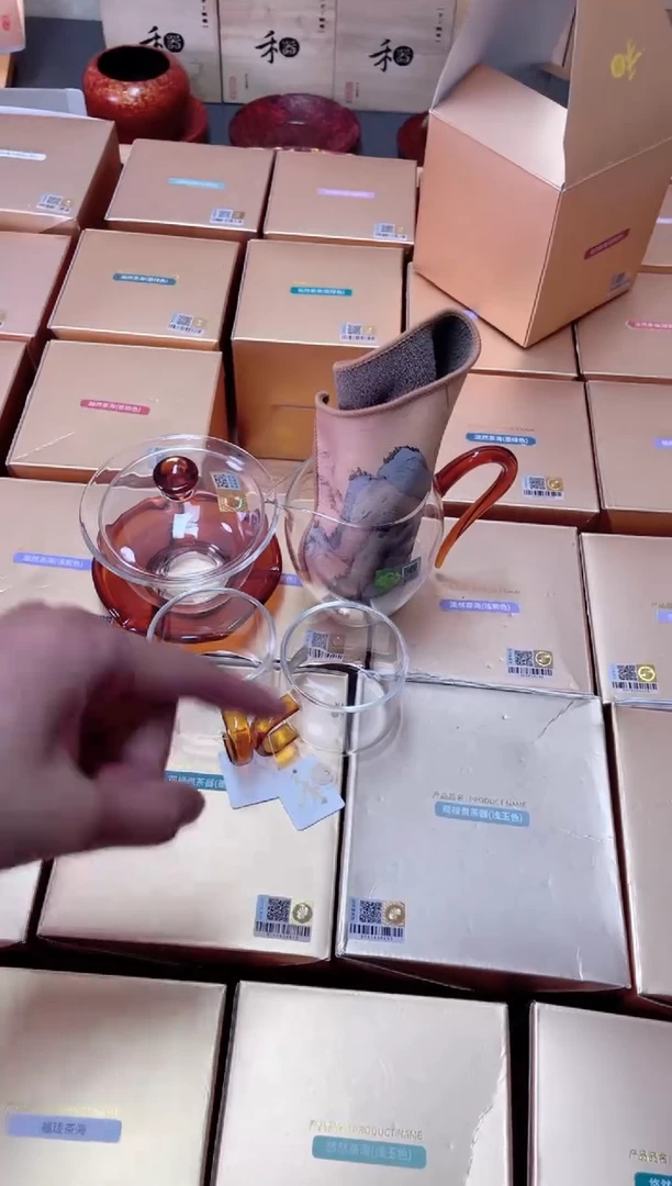 禅语盖碗琥珀+怡然琥珀+清禾杯琥珀+茶巾