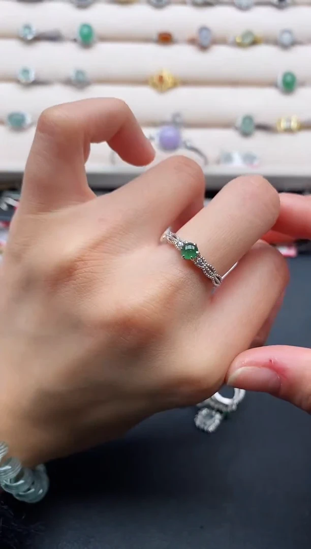 银S925镶嵌戒指翡翠333333+2