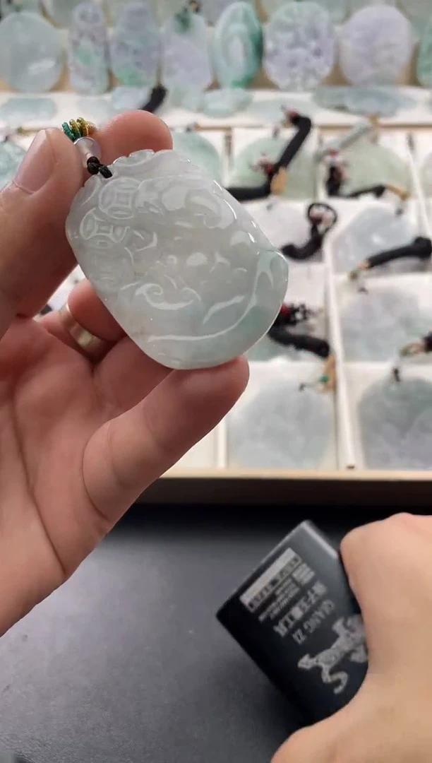 颈饰未镶嵌翡翠....10/11/.455