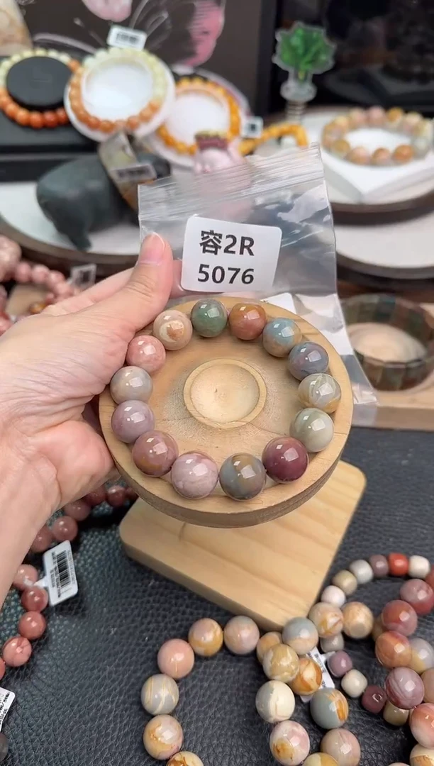 未镶嵌手链石英质玉A****?2R5076