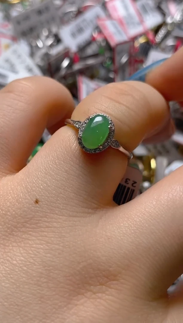 银S925镶嵌戒指翡翠百内无证书