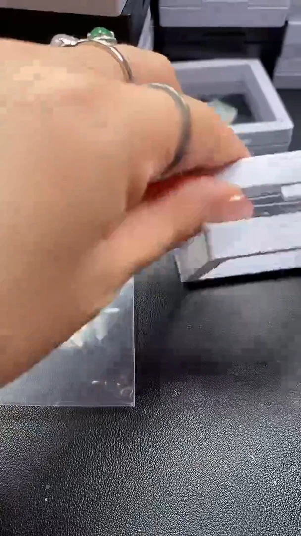 翡翠未镶嵌吊坠(不含链)7120