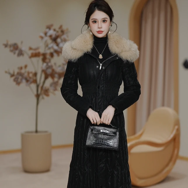 【90白鸭绒】气质优雅大狐狸双毛领连帽松紧腰羽绒服