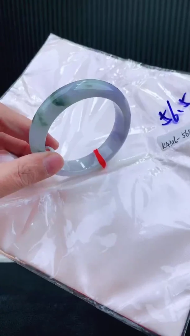 未镶嵌手镯翡翠56+