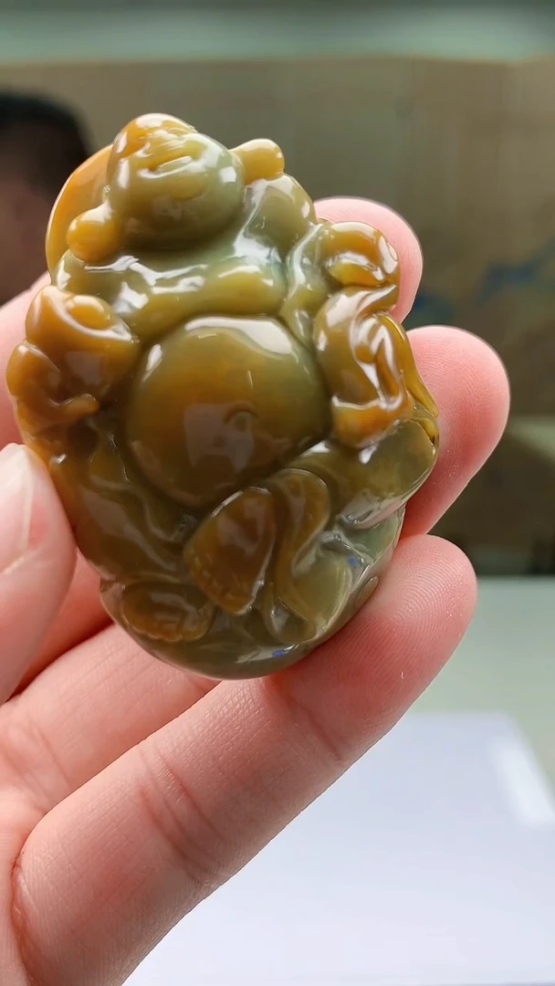 【闪购商品】定制翡翠未镶嵌4969bb-毛货挂件108