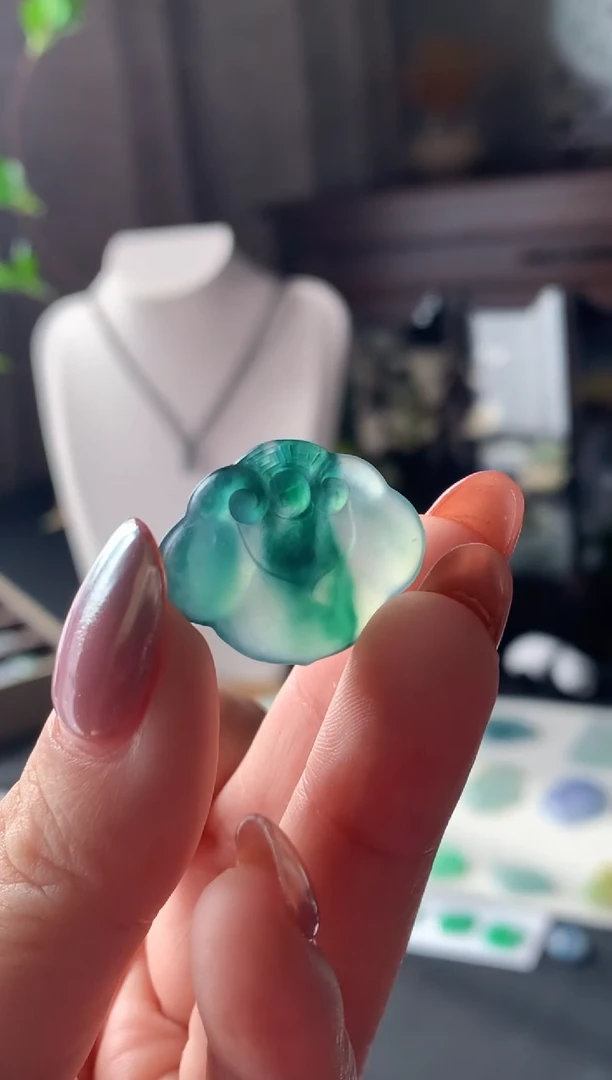 未镶嵌定制翡翠0450144372