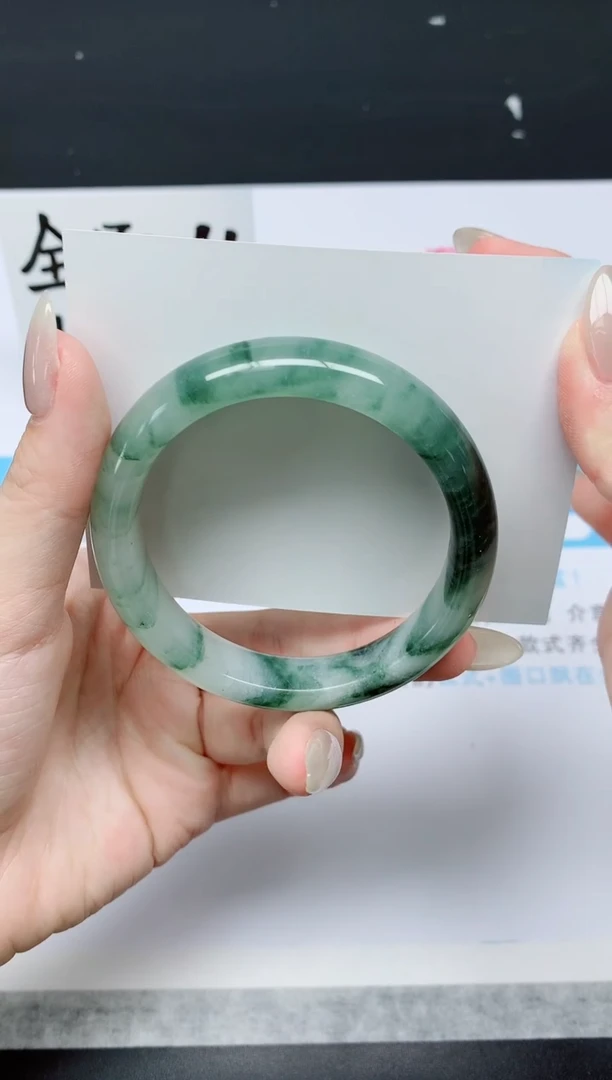 石英质玉手镯未镶嵌K422-55