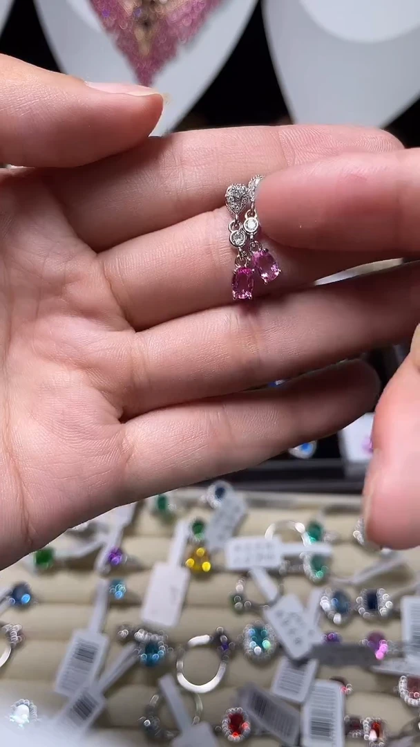 合金实验室培育钻石日出粉耳钉