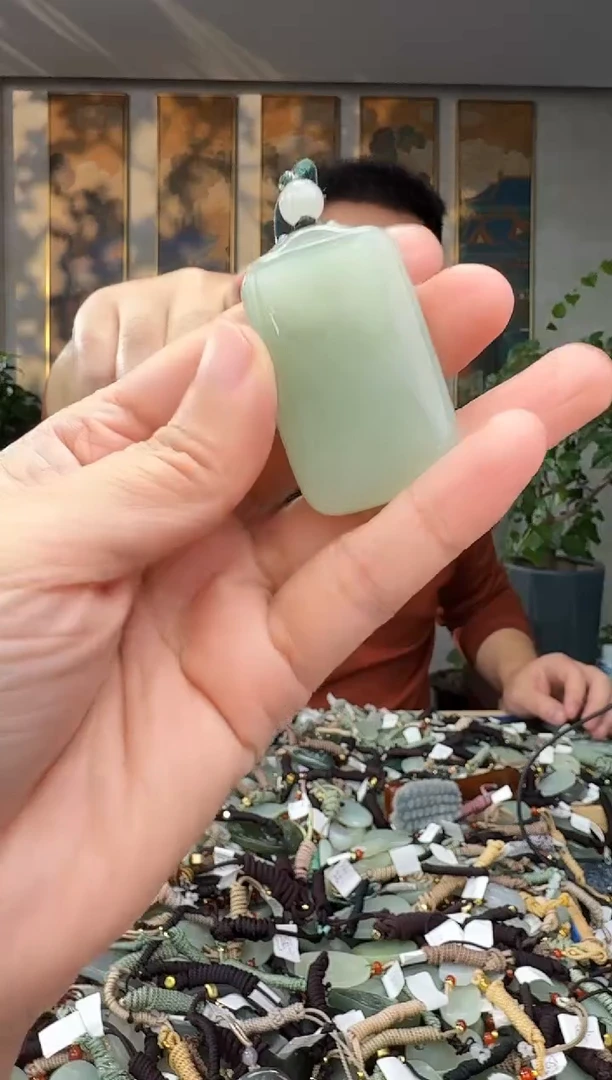 未镶嵌和田玉挂件拍一发一