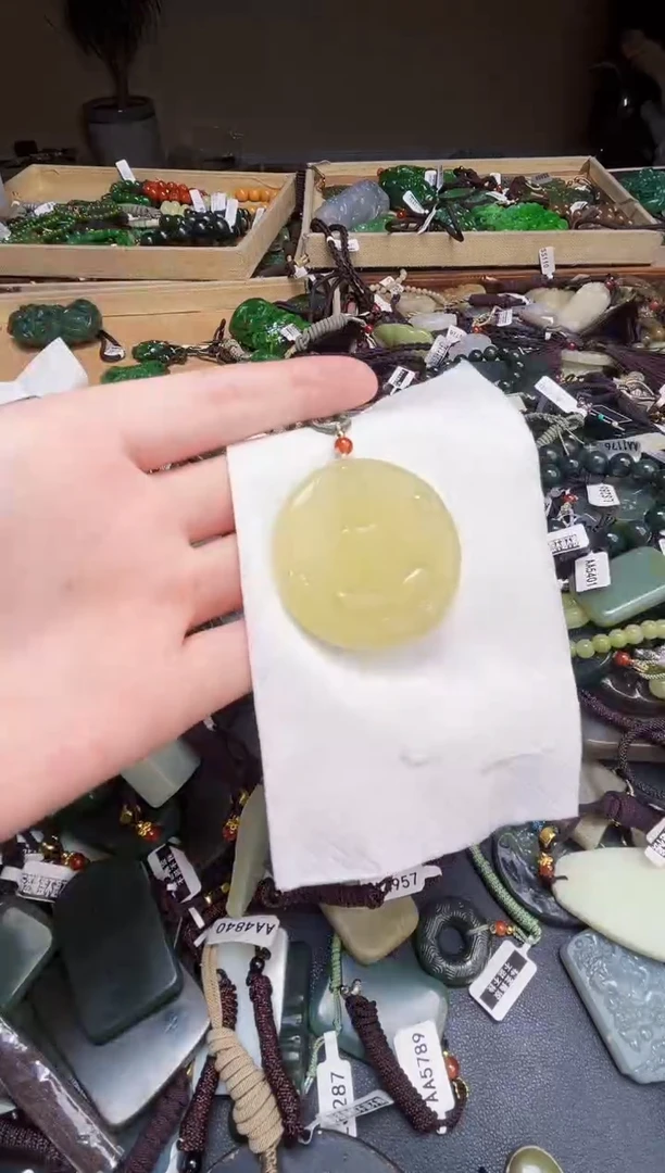 玉未镶嵌拍一发一