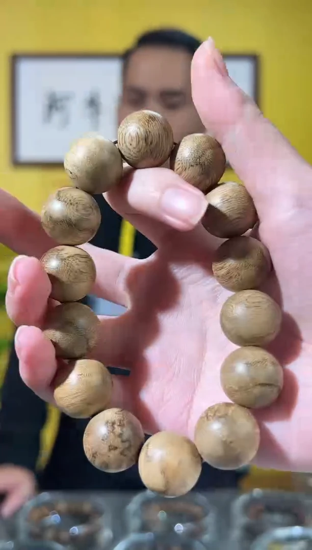 手串沉香99号1.6*23克柬埔寨多样性发一