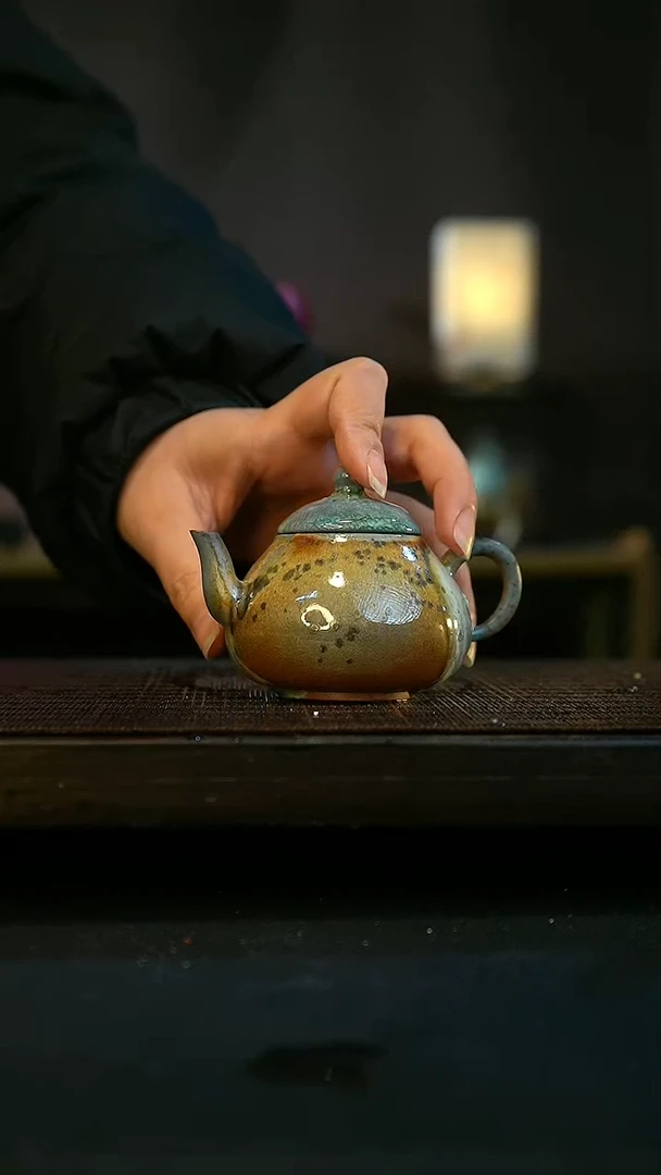 【闪购商品】壶162号容量100-110ML