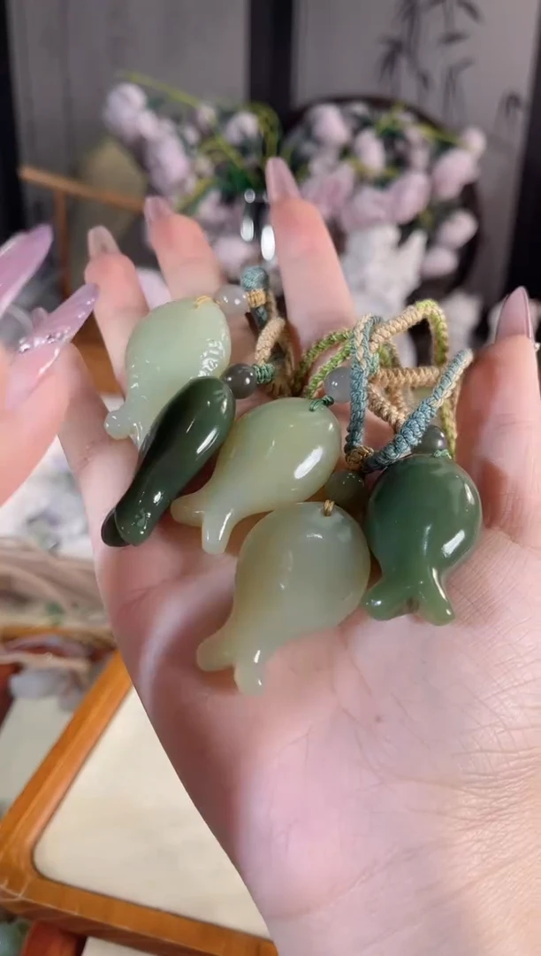 项链未镶嵌和田玉多样性发其一