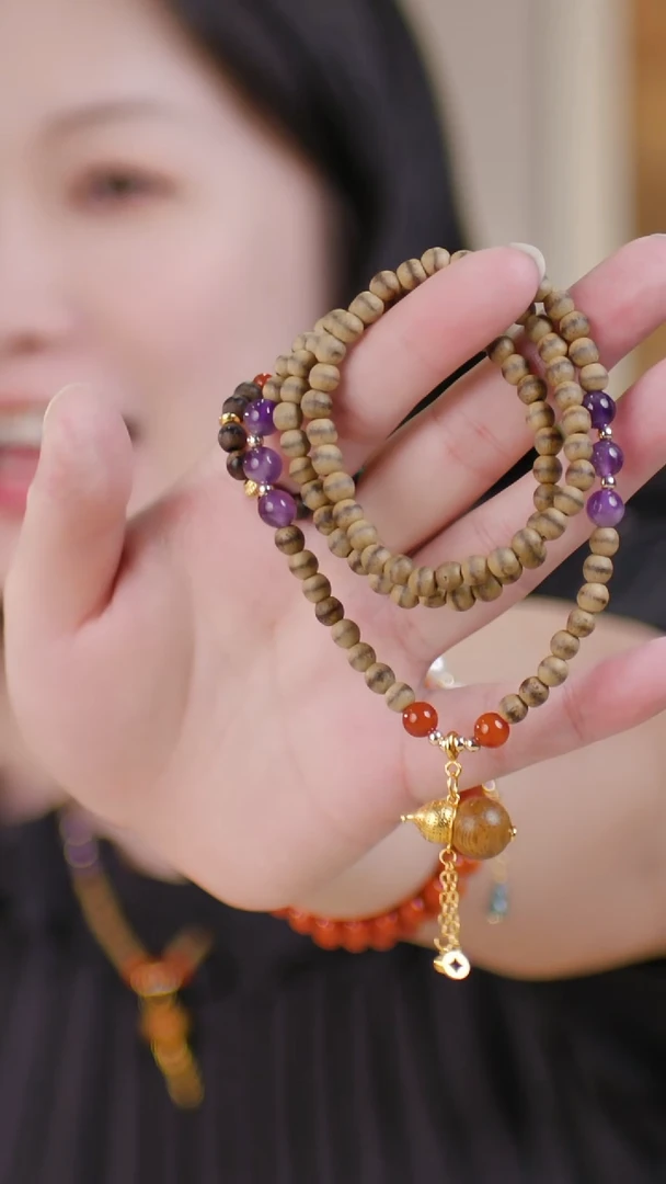 水晶手串未镶嵌（文莱奇楠0.5项链+葫芦吊坠）