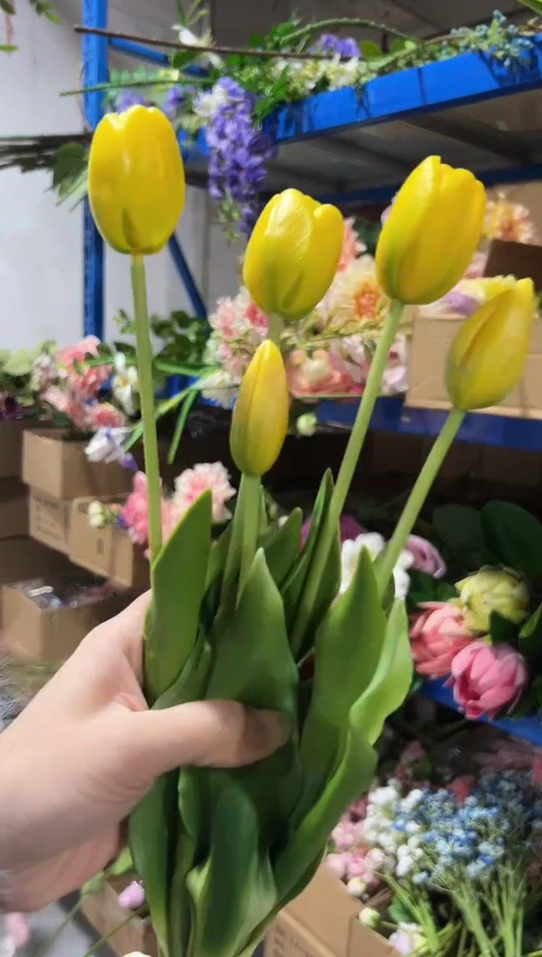 黄色硅胶郁金香1束