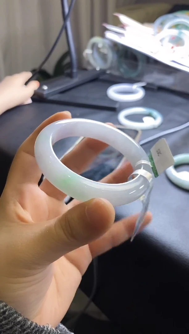 未镶嵌手镯翡翠42号