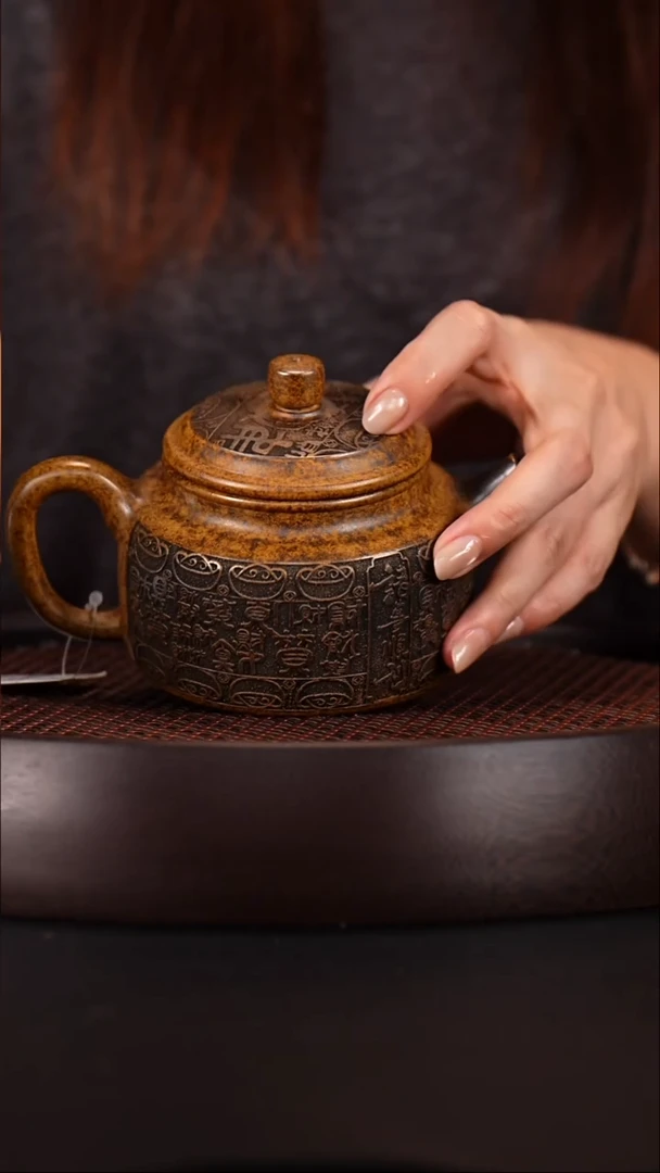 茶壶紫砂宜兴紫砂壶百财德中