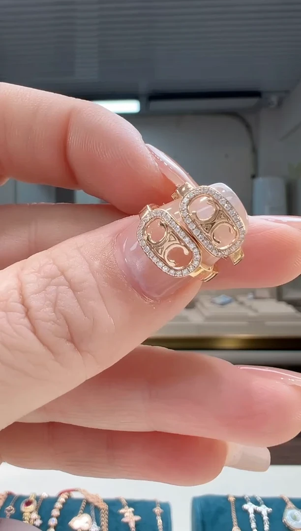 【闪购商品】钻石耳环18K金镶嵌满钻心门耳环K红