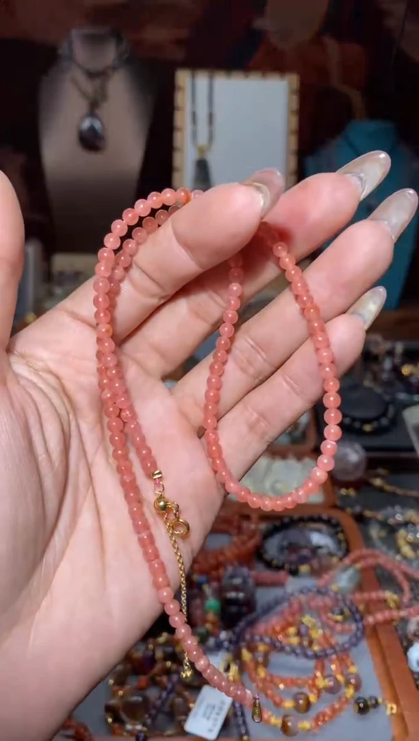 【闪购商品】菱锰矿项链未镶嵌红纹石